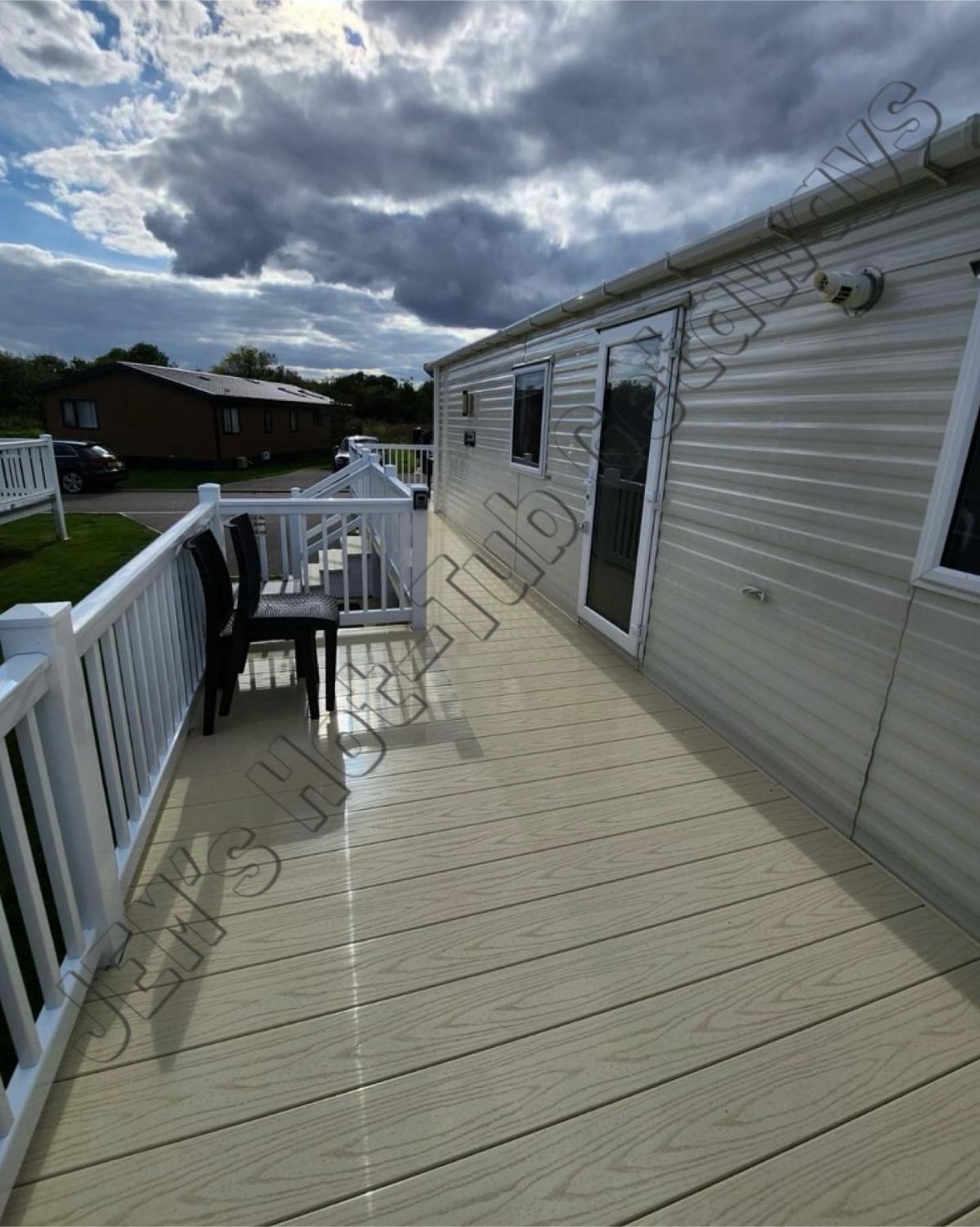 Jems Hot-Tub Getaways 6 Berth At Tattershall Lakes Экстерьер фото